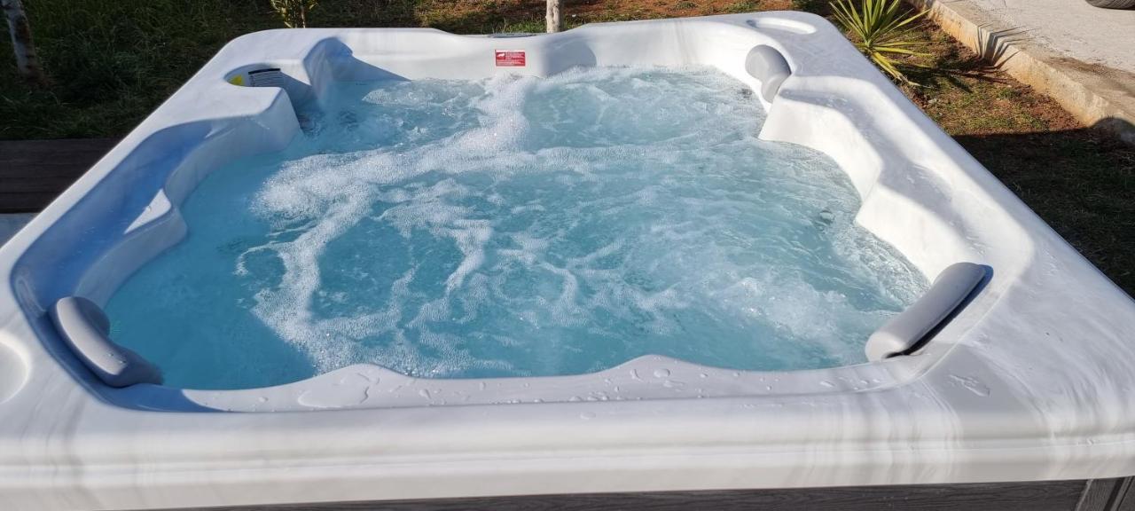 Villa Family And Friends Private Heated Pool With Jacuzzi 扎达尔 外观 照片